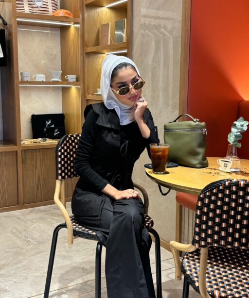 Alternative view of solia