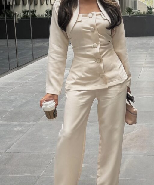 Alternative view of Maya